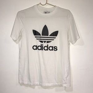 Adidas T-Shirt